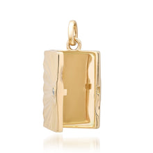 Fluted Radiant Rectangle Locket Charm with Diamond