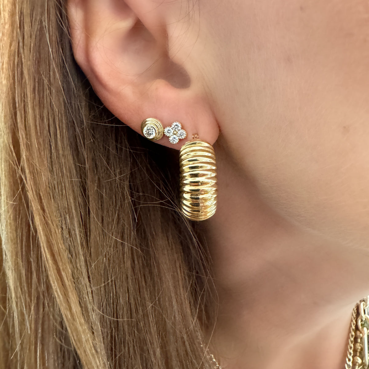 3 mm gold ball stud earrings in 9ct yellow gold | Arran View 3 mm gold ball stud earrings in 9ct yellow gold | Arran View