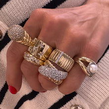 Fluted Gold Band with Diamond Row