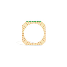 Spark Side Stone Etched Ring