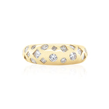 Classic Confetti Diamond Band Ring