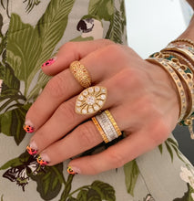 Ombré Sapphire Sunburst Cocktail Ring