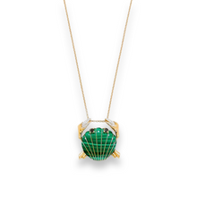 Chic Malachite Crab Pendant Necklace