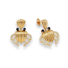 Diamond Pinch Me Fluted Crab Drop Earrings