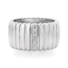 Fluted Gold Band with Diamond Row