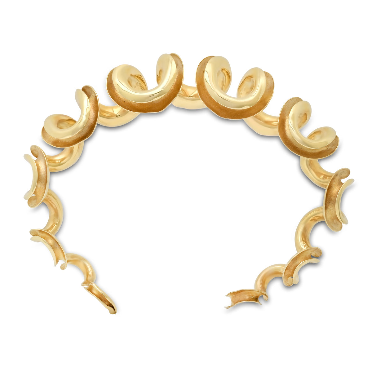 Vintage Sculptural Gold Swirl Bracelet with Flush Clasp