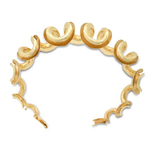 Vintage Sculptural Gold Swirl Bracelet with Flush Clasp