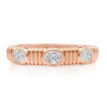 Diamond Shapes Fluted Band Ring