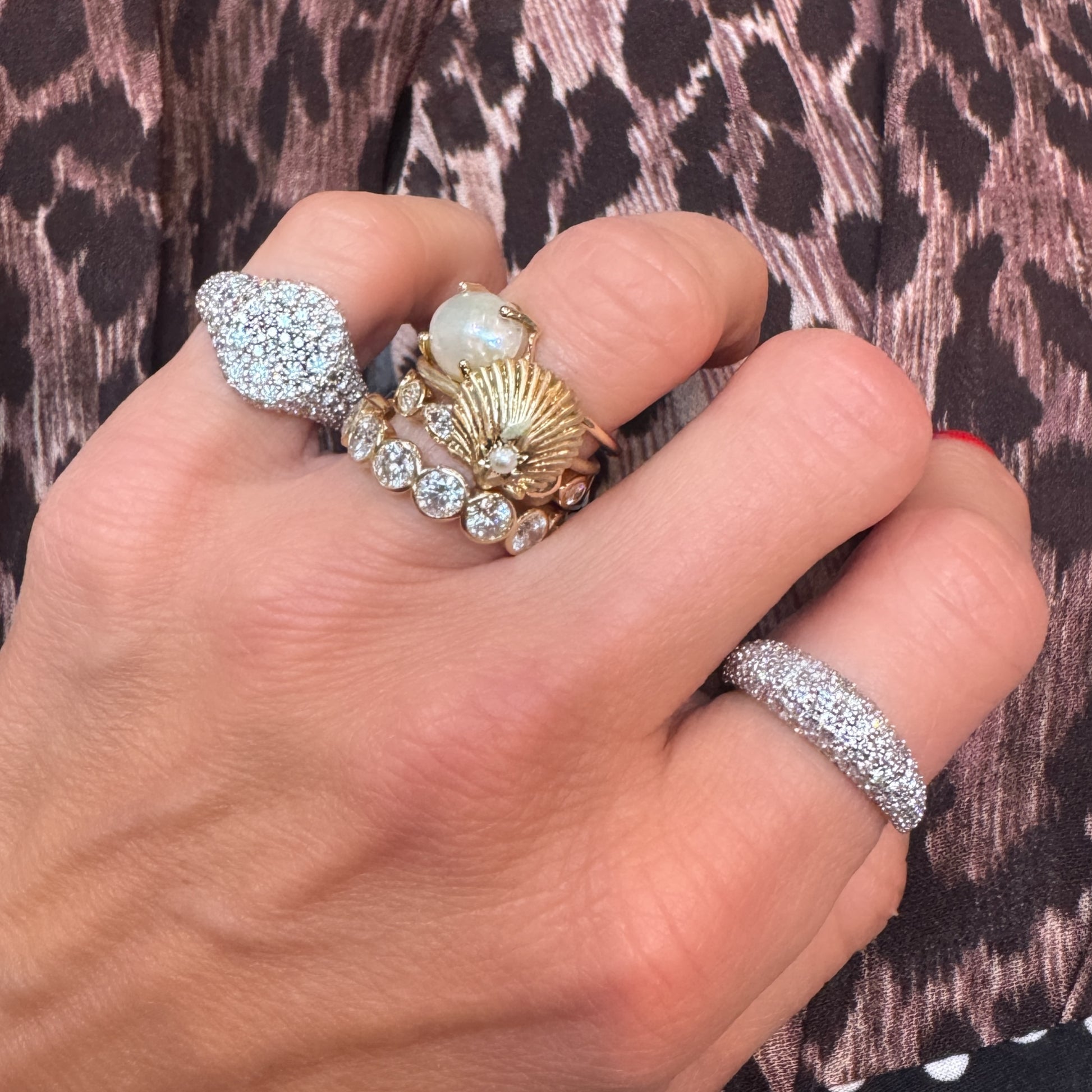 Fluted Pearl Shell Ring