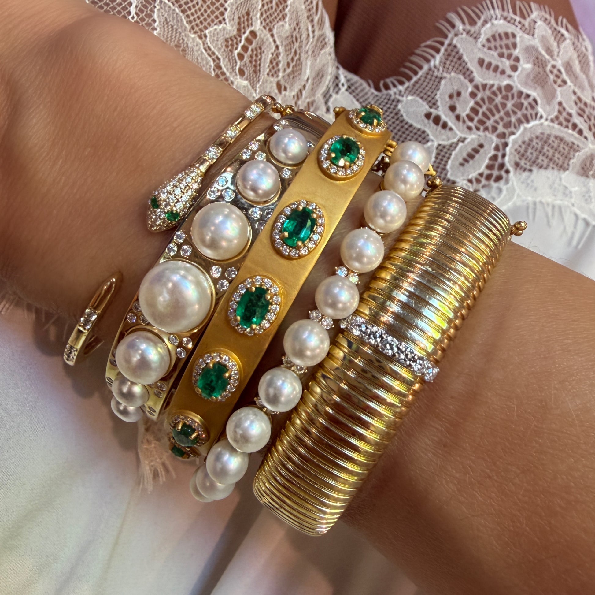 Pops of Pearl & Diamond Bangle Bracelet