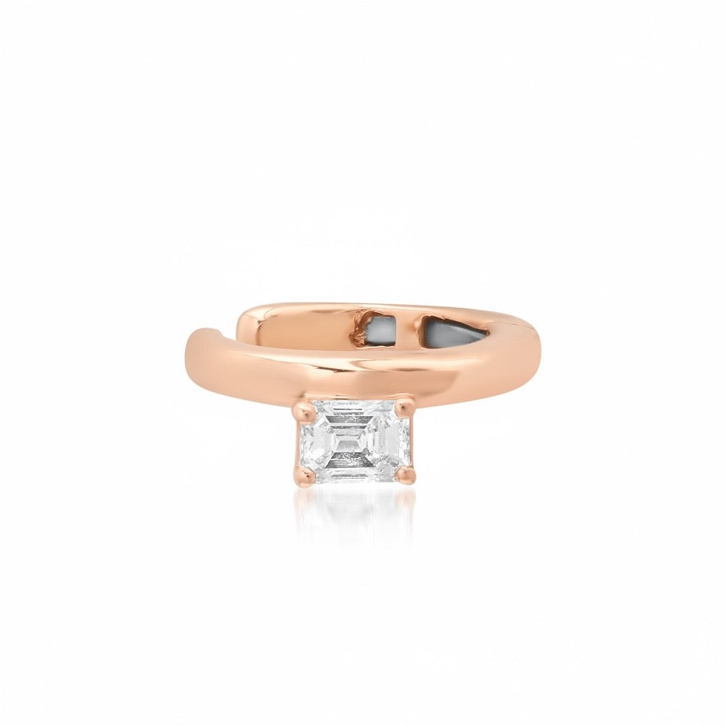 Solitaire Diamond Shape Ear Cuff