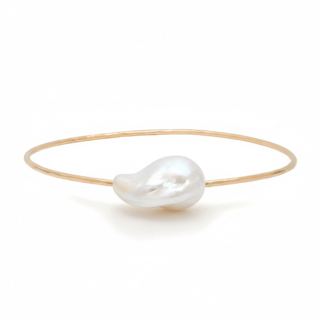 Standard Gold Filled Baroque Pearl Pounded Wire Bangle Bracelet