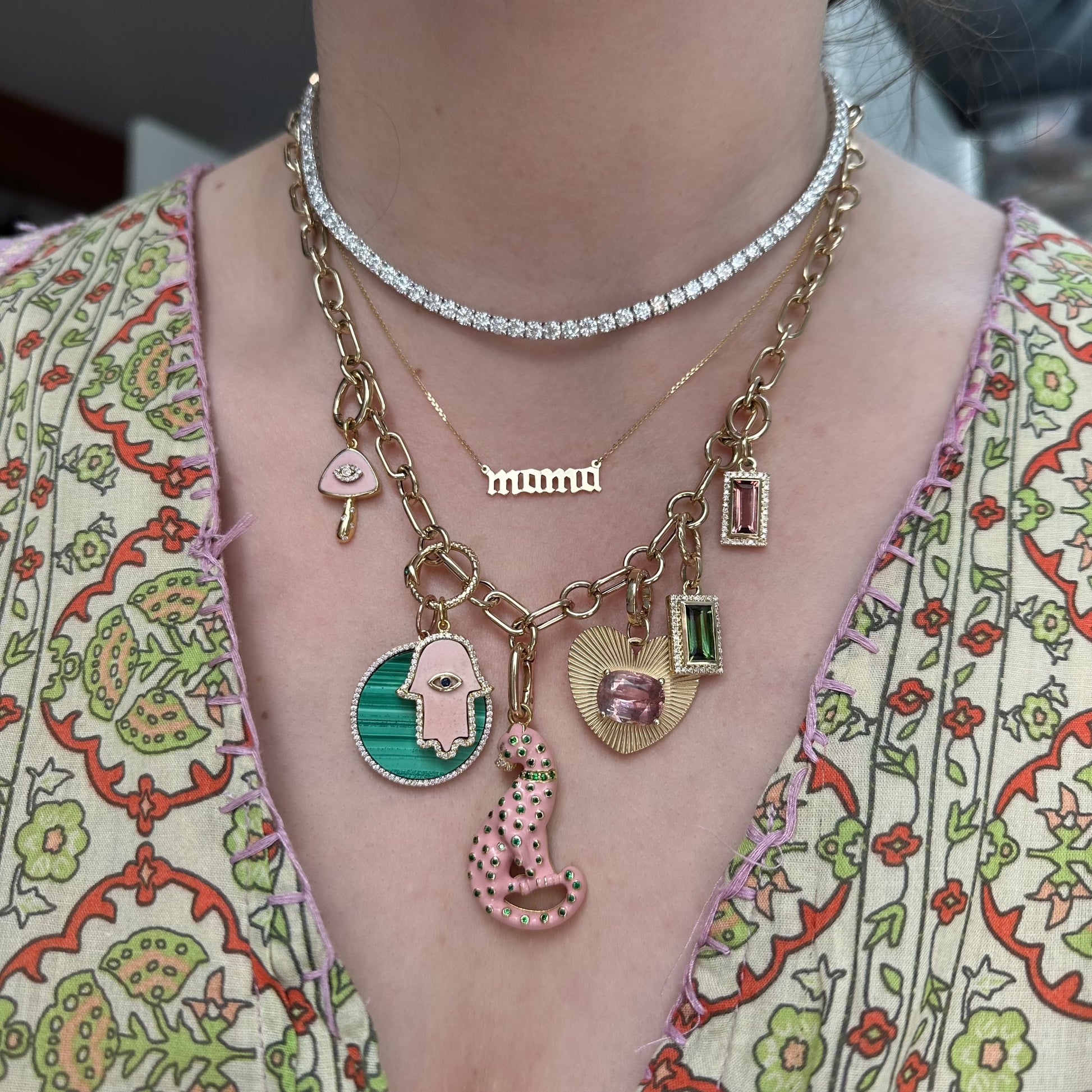High Polish Old English Mama Nameplate Necklace