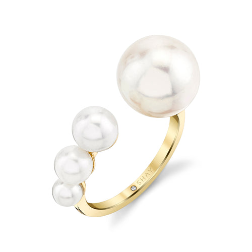 Graduated Floating Pearl Ring