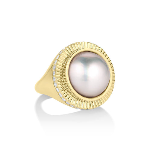 Sunbeam Pearl Signet Ring