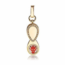 Focus Loupe Devil in the Details Charm
