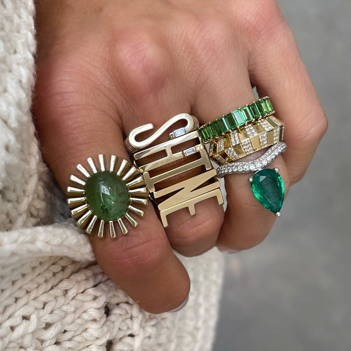 Ribbed Initial Ring