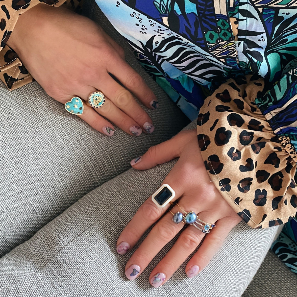Round Black Pearl Ring